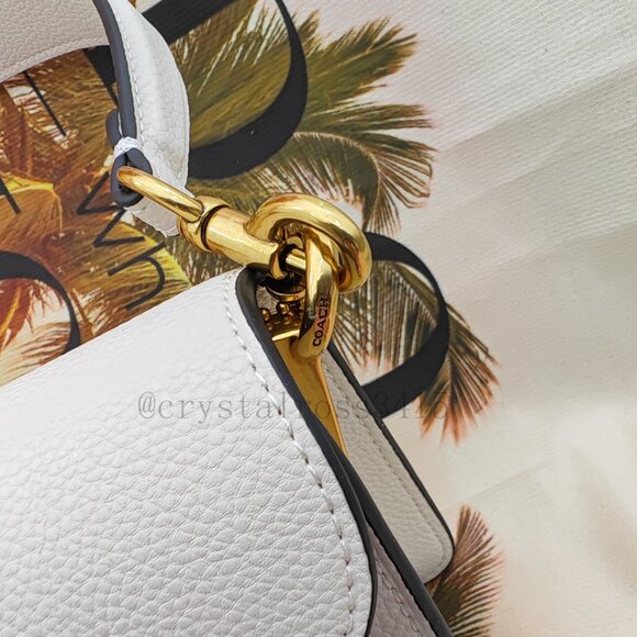 Tabby Coach Shoulder Bag 26 white - Picture 4 of 15